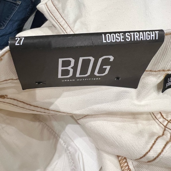 BDG Loose Straight Jeans - Picture 4 of 5